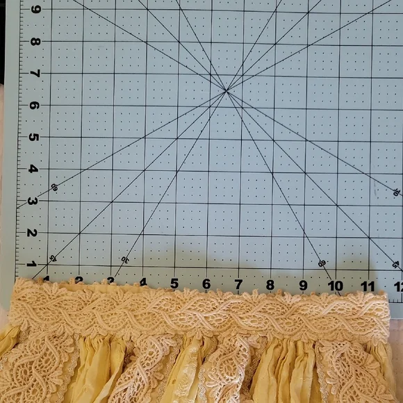 Yellow Eyelet Lace Trim Skirt - Picture 6 of 7